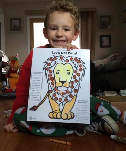 animal_trackers_lion7_new